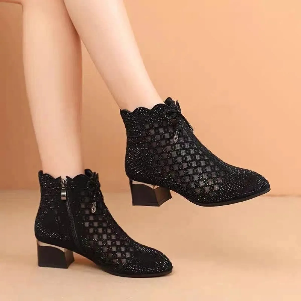 2023 Estate Traspirante Pizzo Tacchi Alti da Donna Moda Maglia A Punta Stivali da Donna Tacco Quadrato Scarpe con Cerniera Later