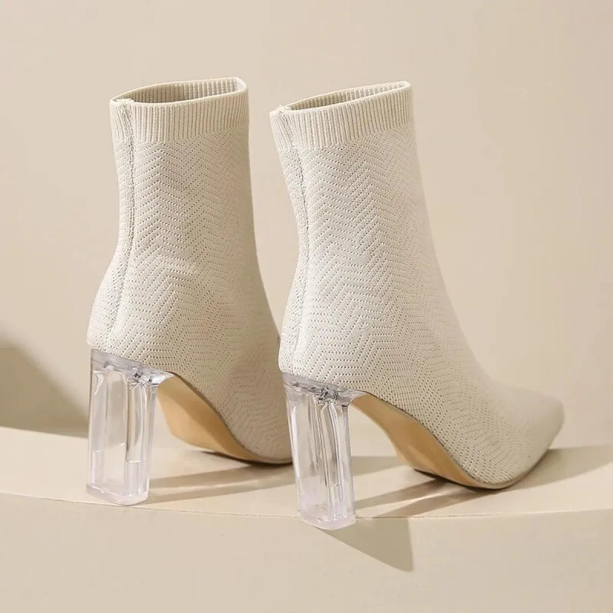 2023 Primavera E Autunno Nuovo Stile Britannico Sottile E Sottile Stivali da Donna Punta a punta Sottile Cerniera Laterale Solid