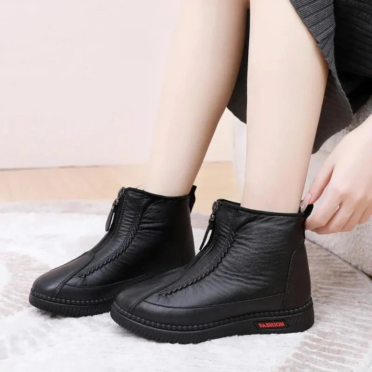 2024 scarpe da donna di marca stivali comodi alla caviglia moderni cerniera invernale testa tonda tacco basso tinta unita sempli