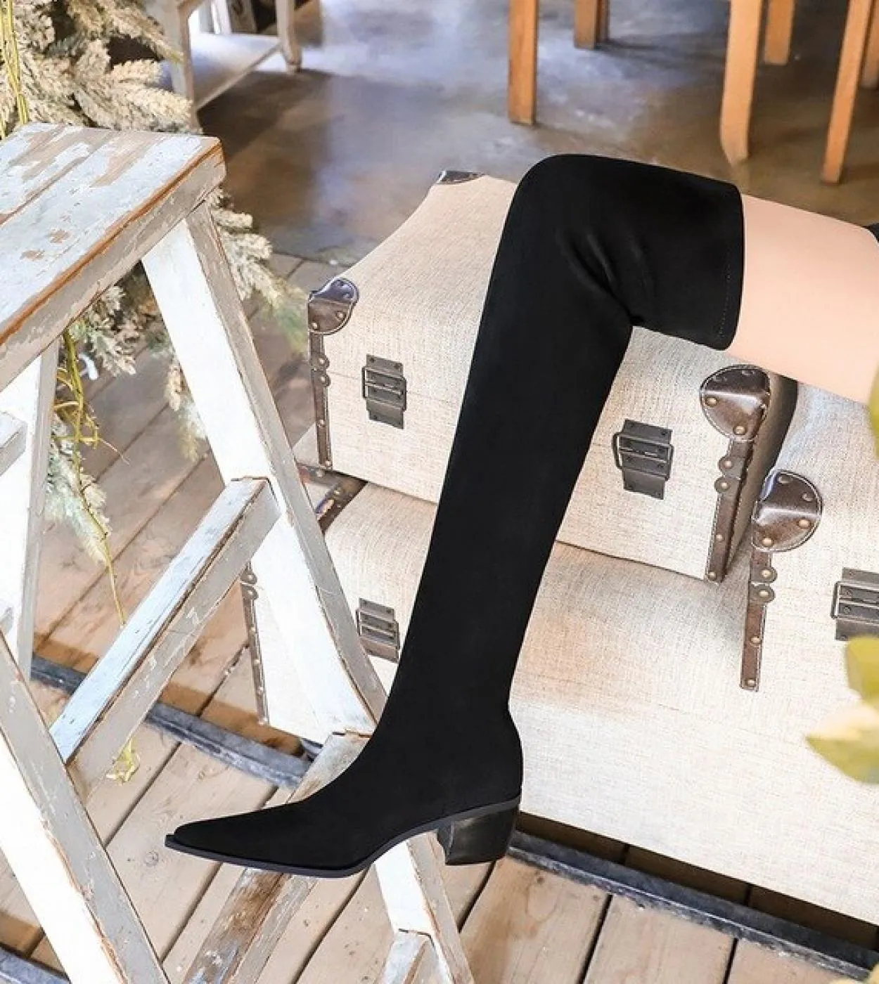 Bigtree New Party Boots Fashion Suede Shoes Women Over The Knee Heels Stivali Stretch Flock Winter Punta a punta Botas alti