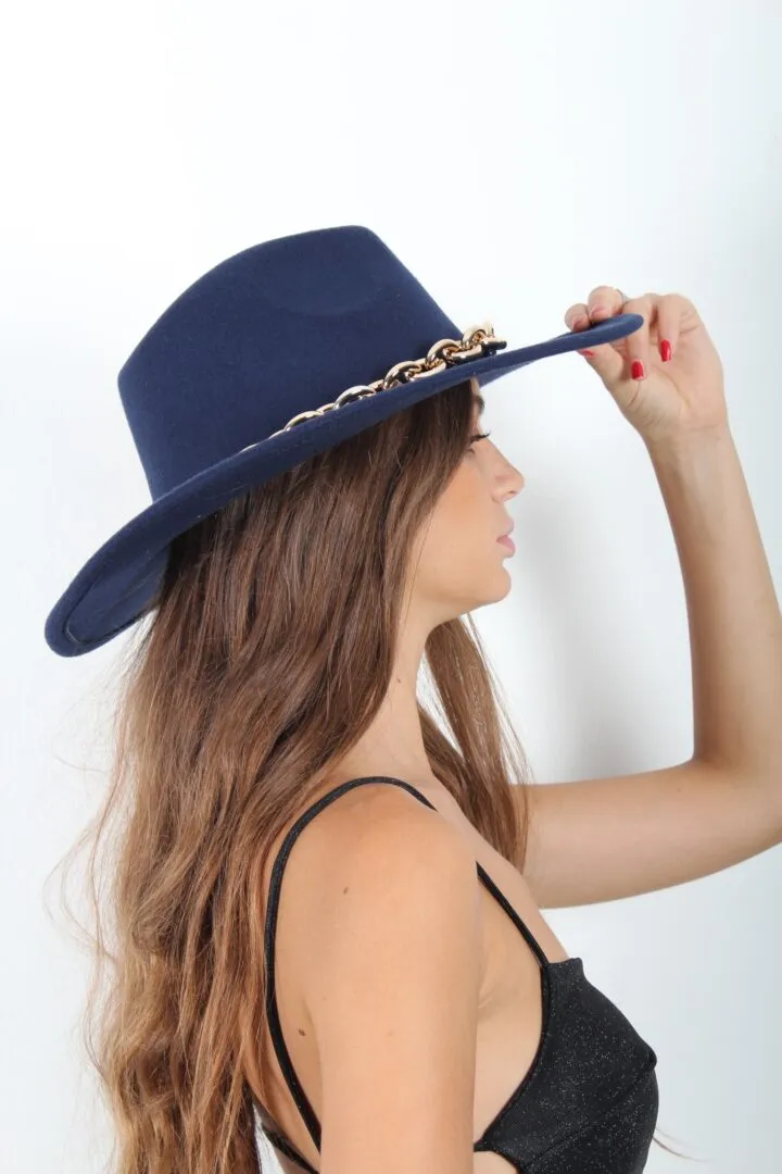 CAPPELLO CATENA