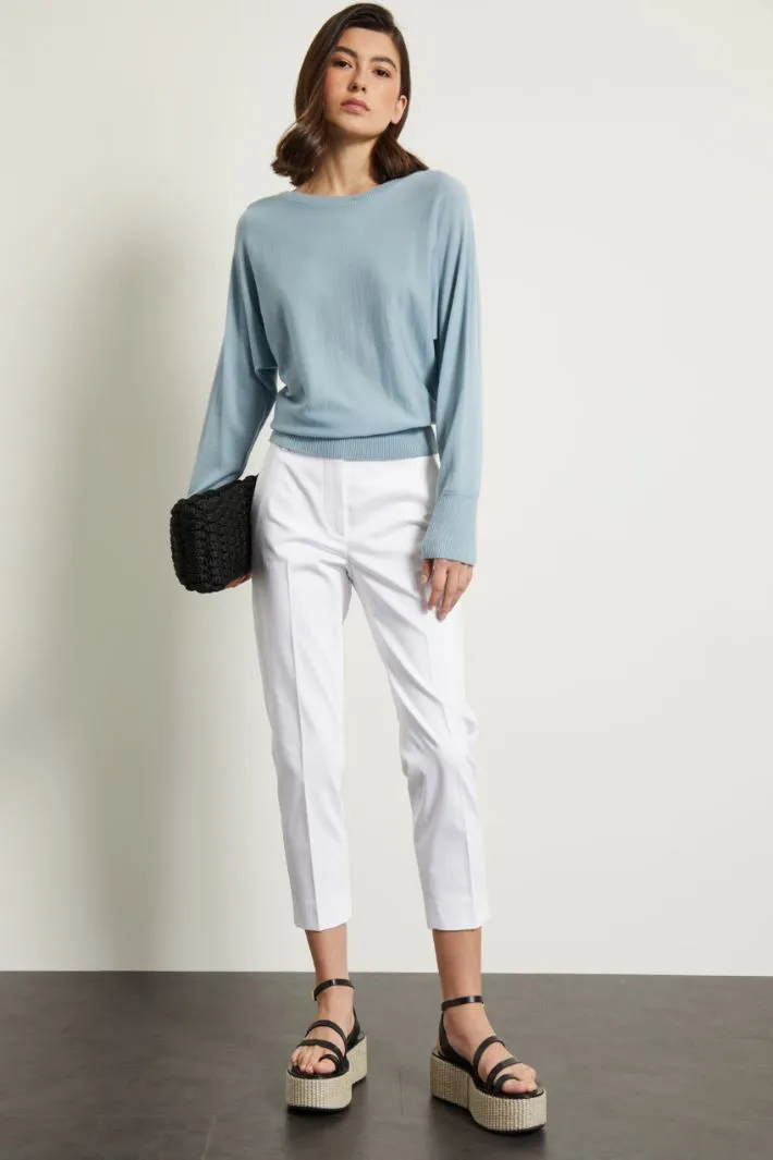 Maglia con scollo a barchetta