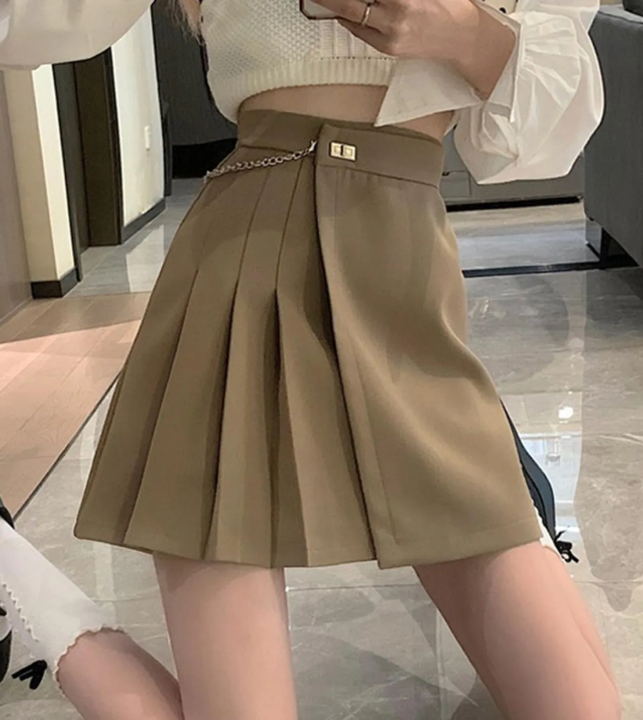 Minigonne a vita alta da donna New 2023 Style Streetwear All Match Tinta unita Gonna corta a pieghe da donna