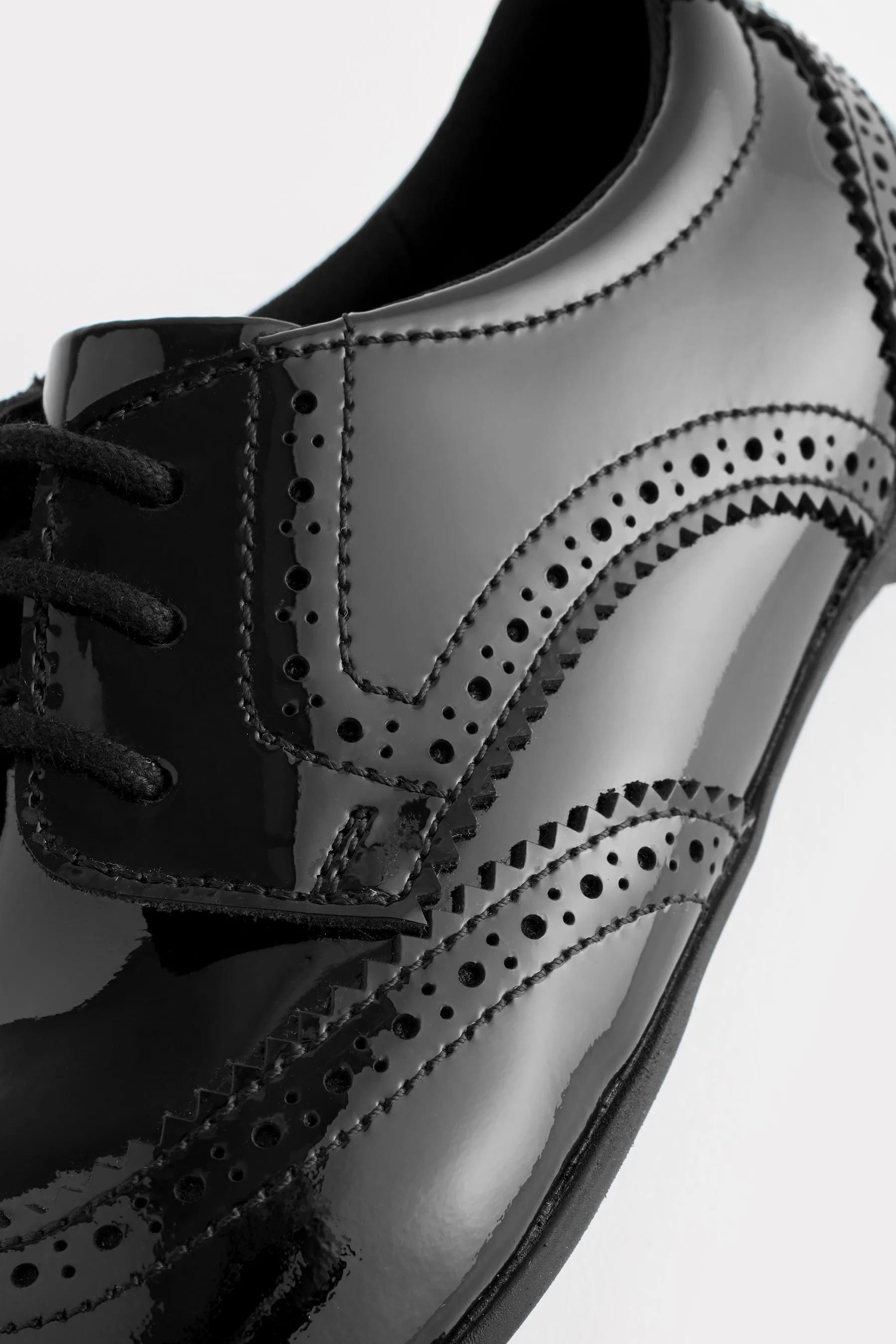 Pizzo in pelle brogue Scarpe per la scuola    