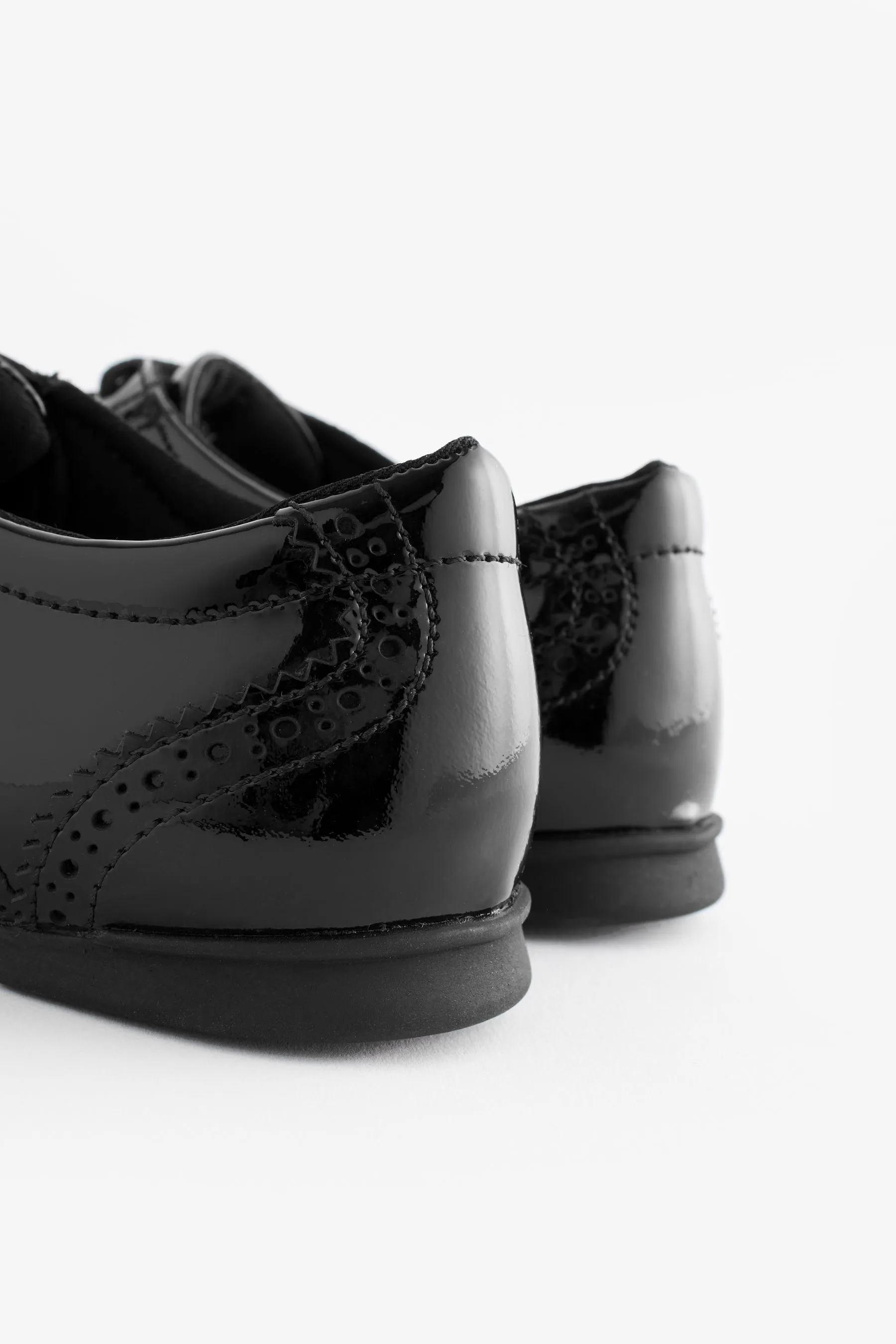 Pizzo in pelle brogue Scarpe per la scuola    