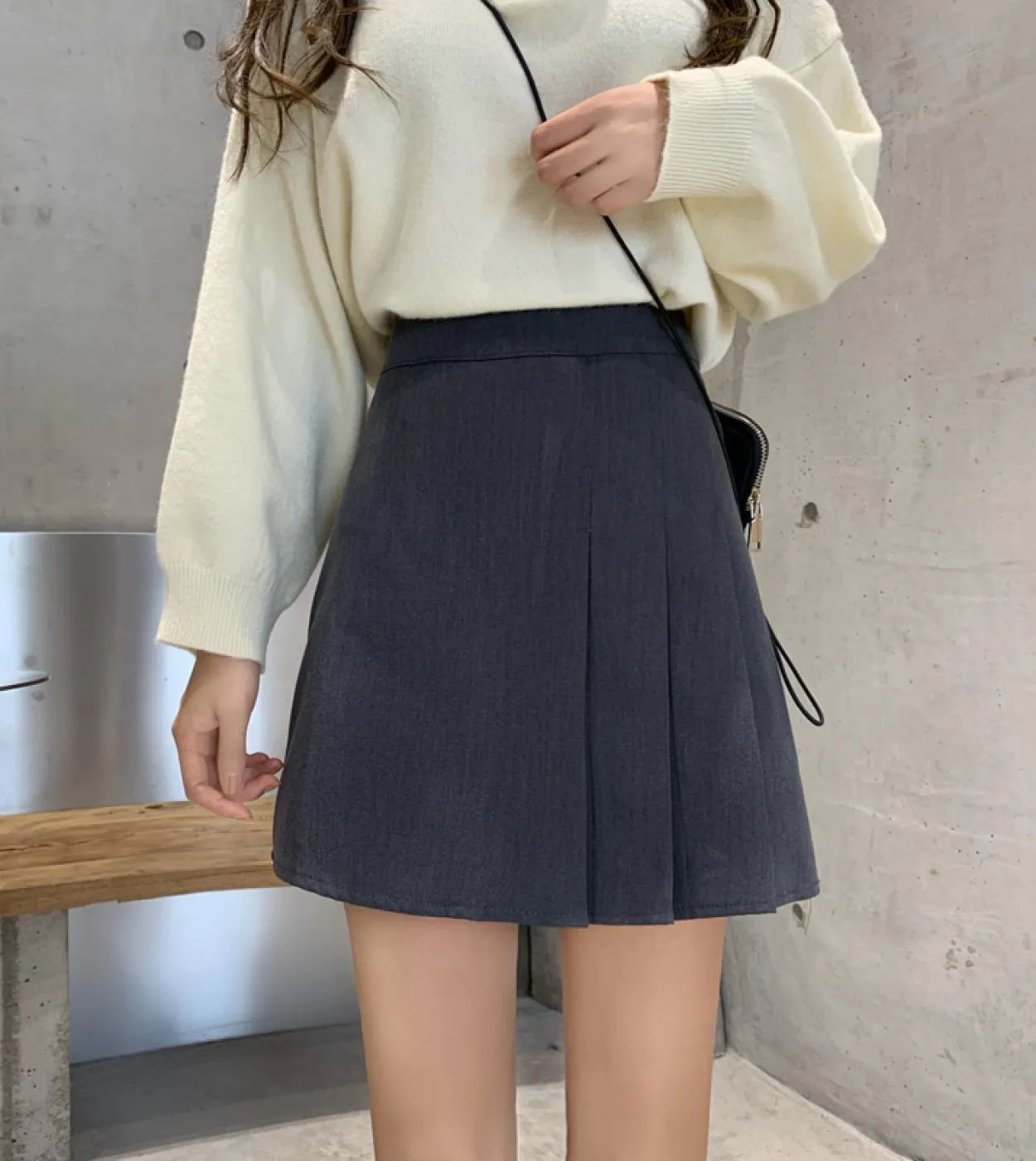 Primavera Casual Donna Solid Pieghe Mini Gonna A Line Vintage Office Lady Kawaii Studenti a vita alta sopra le gonne al ginocchi