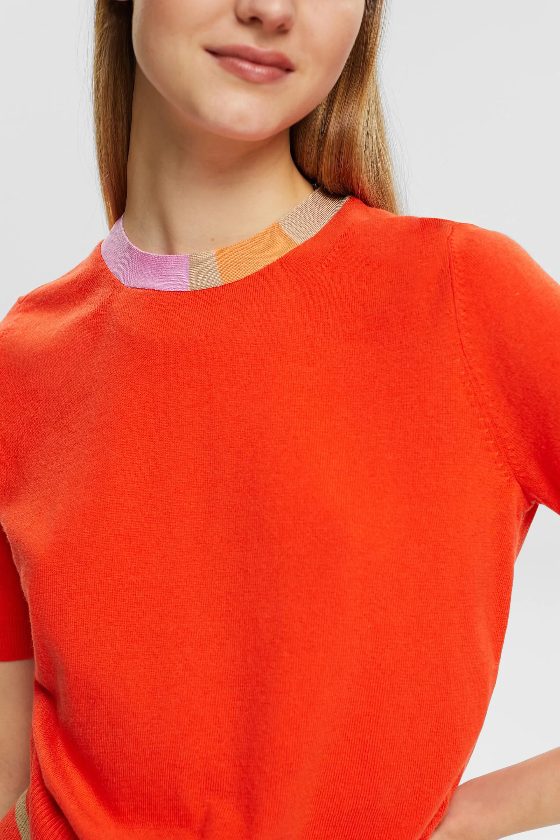 Pullover a manica corta lavorato a maglia