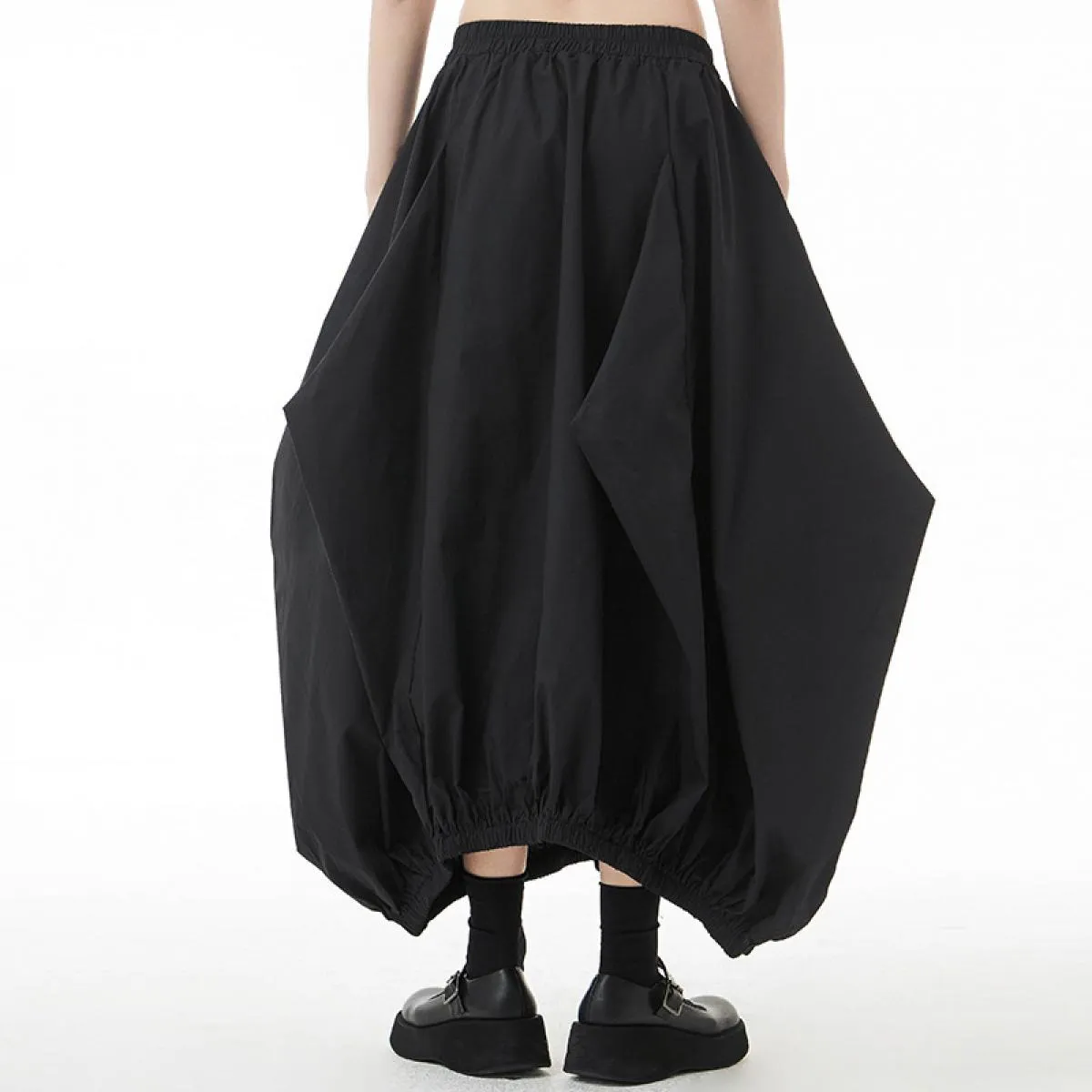Qing Mo Gonna a pieghe da donna 2023 Primavera Autunno Moda Personalità di grandi dimensioni Sottile Gonna a vita alta Lanterna