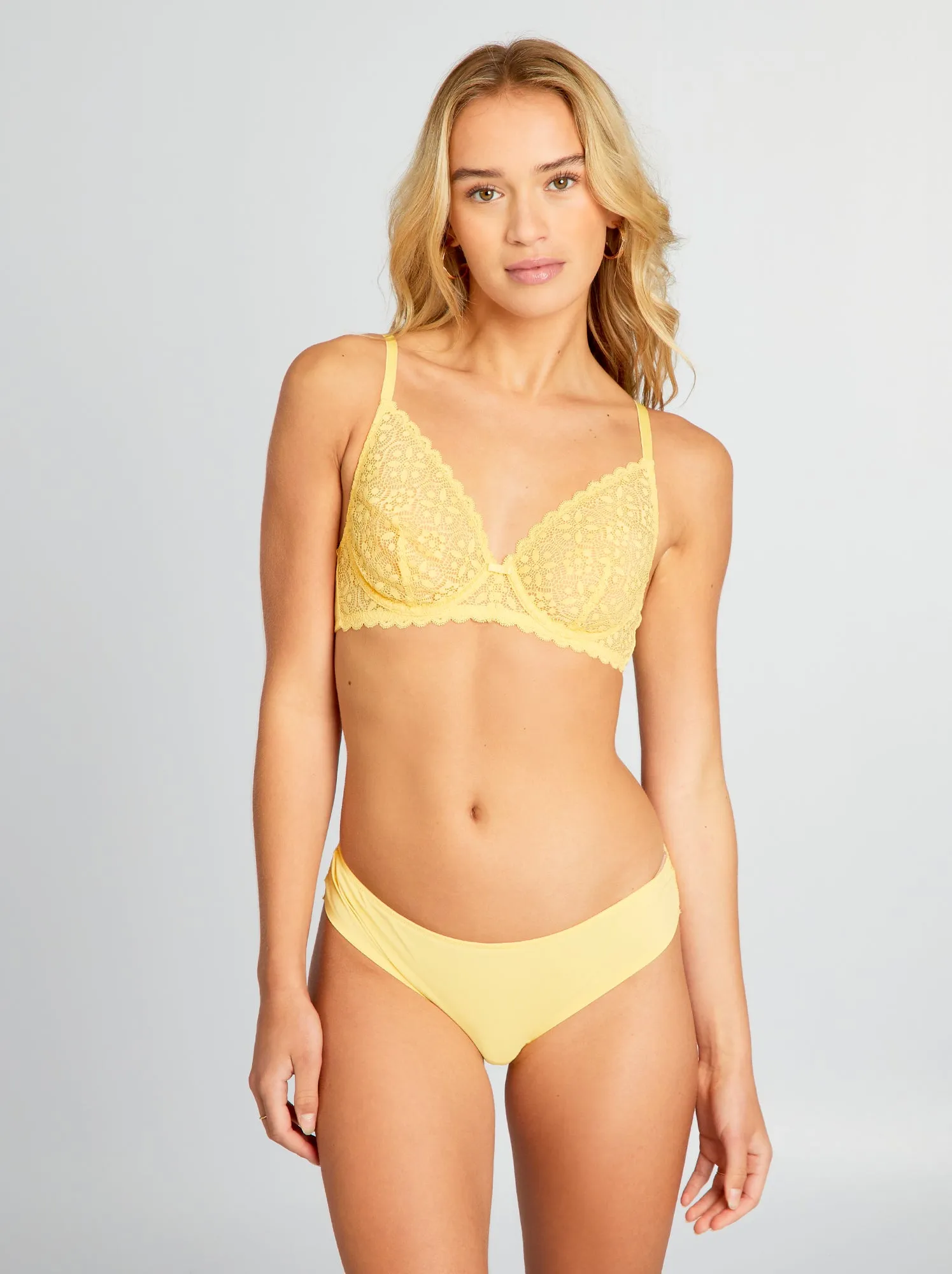 Reggiseno a balconcino in pizzo - GIALLO