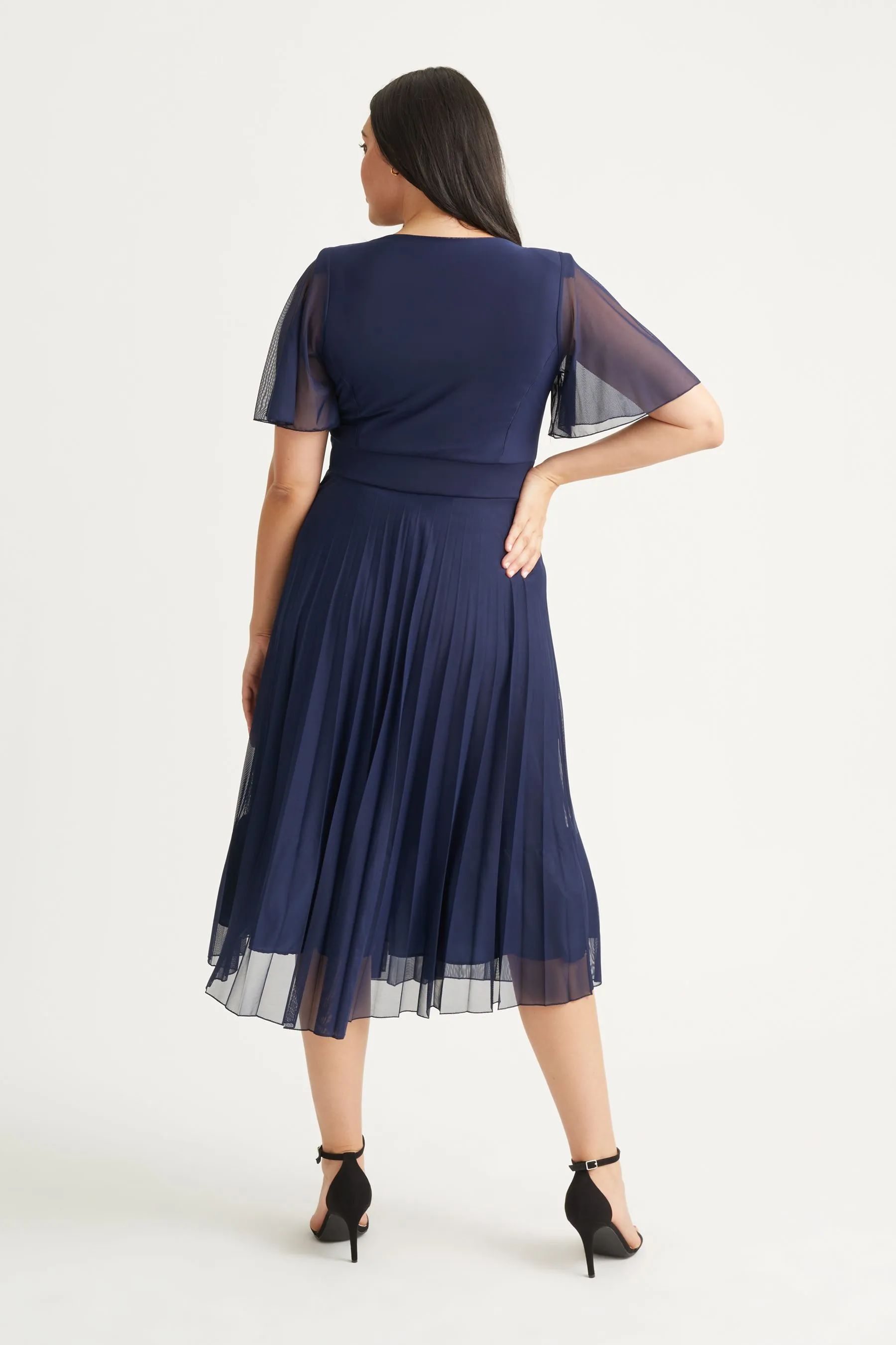 Scarlett & Jo Carole - Sunray - Abito midi con corpino a portafoglio e gonna A pieghe