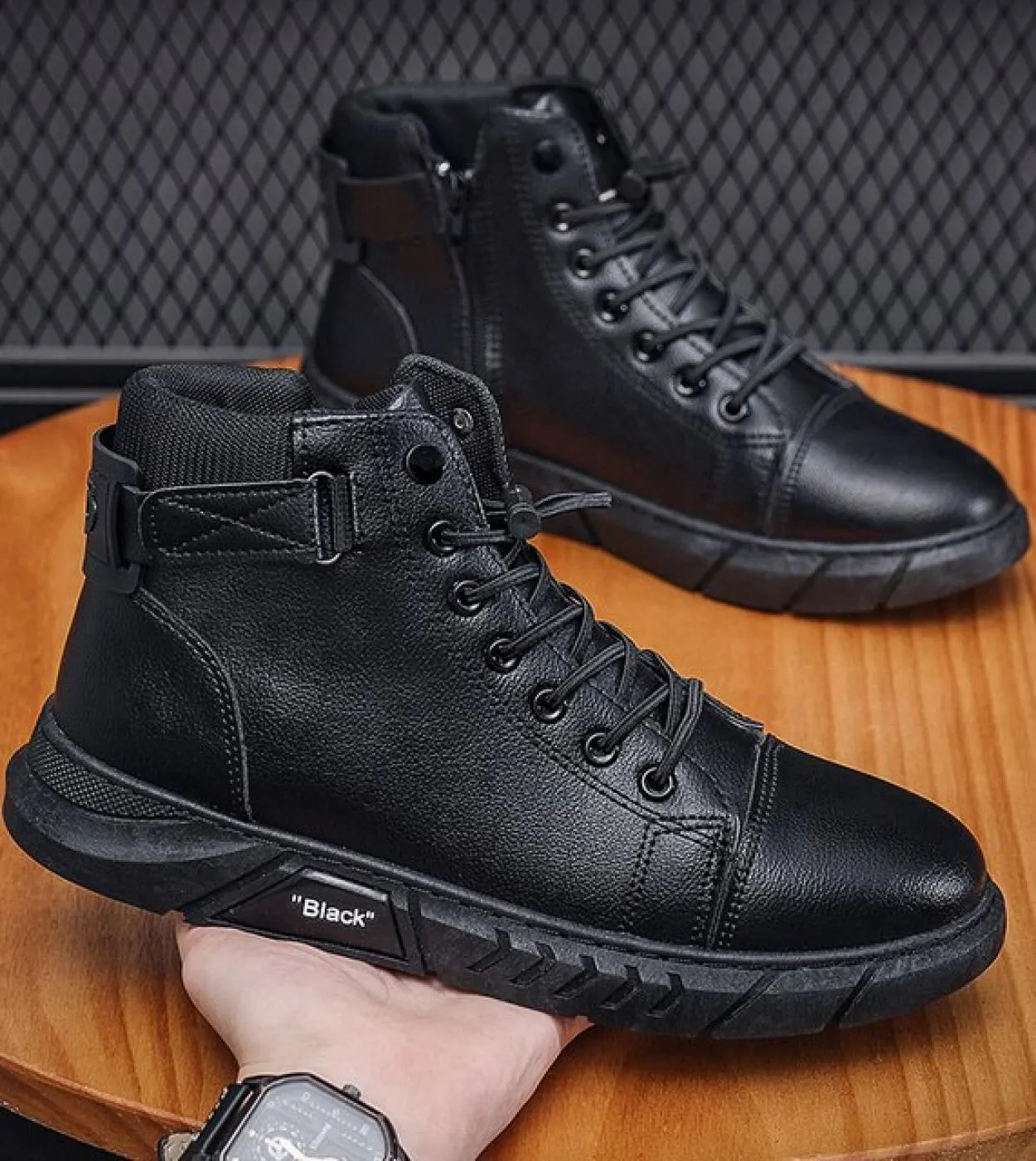 Scarpe da uomo Nuovi stivali da lavoro Ruffian in pelle Pu Temperamento casual Scarpe da uomo Scarpe da ginnastica da corsa Stiv
