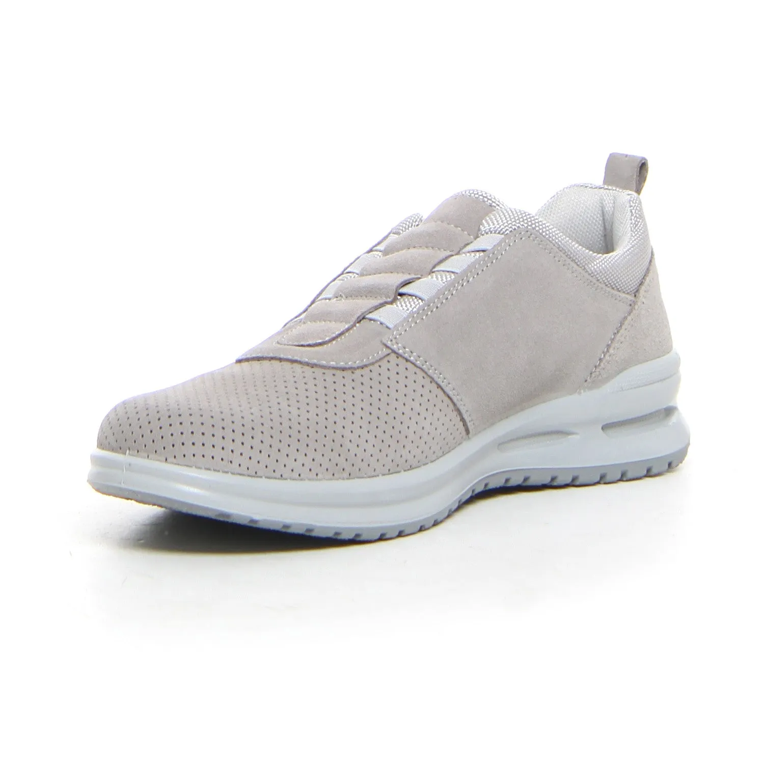 Sneaker slip on