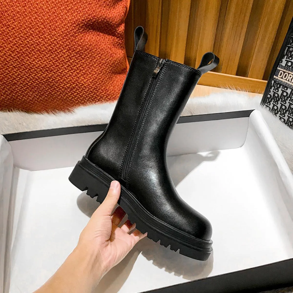Stile britannico moda donna festa discoteca abito stivali da moto scarpe con plateau nere stivale in pelle di mucca dolce Chelse