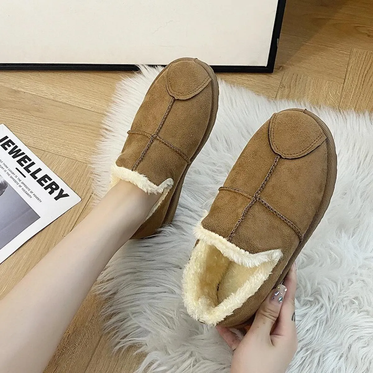 Stivali da neve a tubo corto 2023 Scarpe basse più vendute per scarpe da donna Inverno Punta tonda per adulti Tinta unita caldo