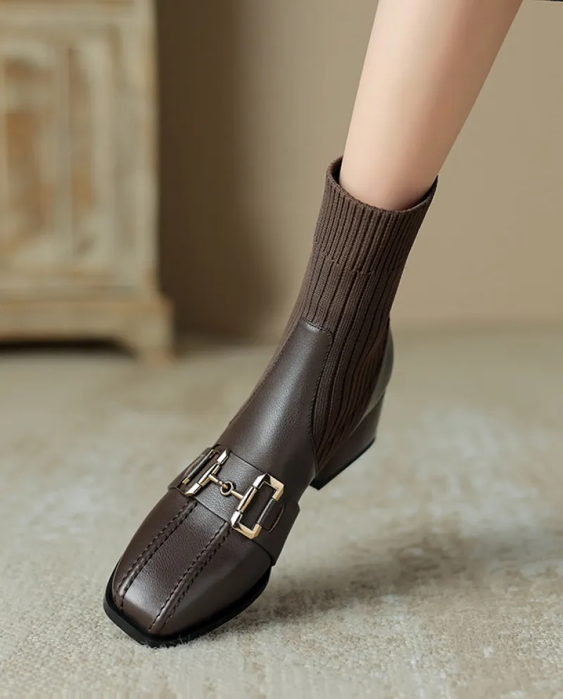 Stivali Martin da donna con fibbia in metallo in pelle di vacchetta, tacco spesso, autunno e inverno New Britis scollato in magl