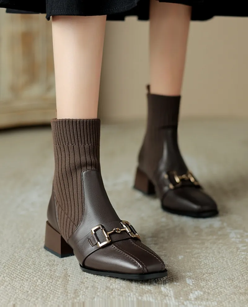 Stivali Martin da donna con fibbia in metallo in pelle di vacchetta, tacco spesso, autunno e inverno New Britis scollato in magl
