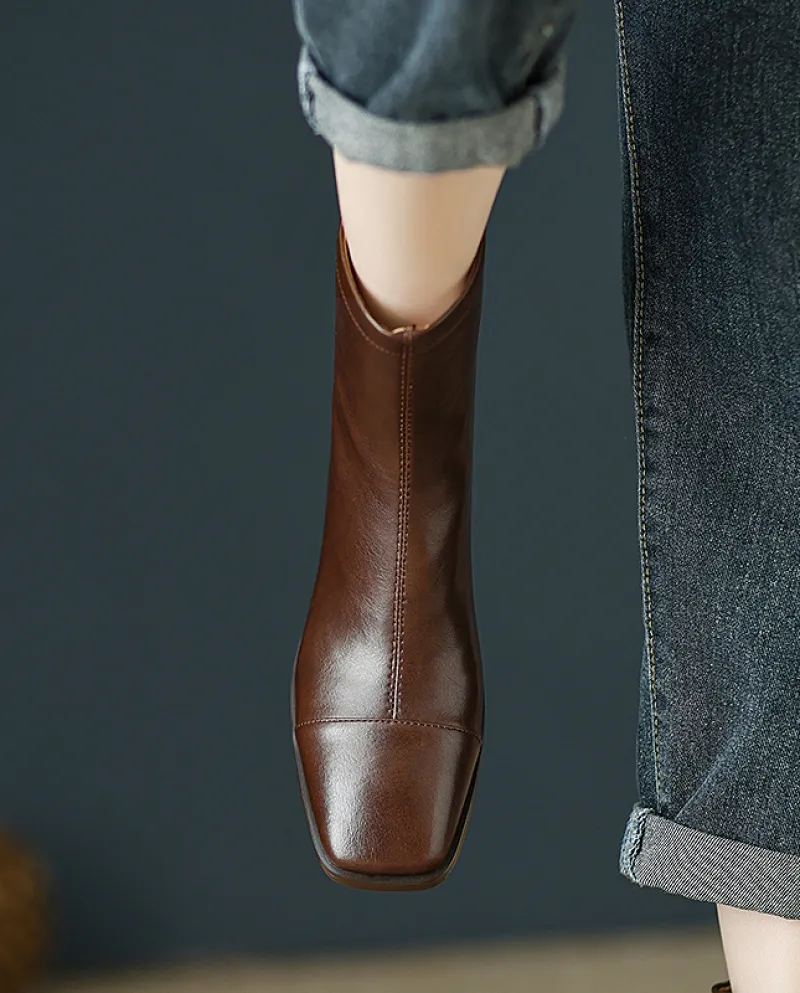 Stivali slim celebrità Internet con tacco medio in pelle di vacchetta punta quadrata per donna in autunno e inverno cerniera pos