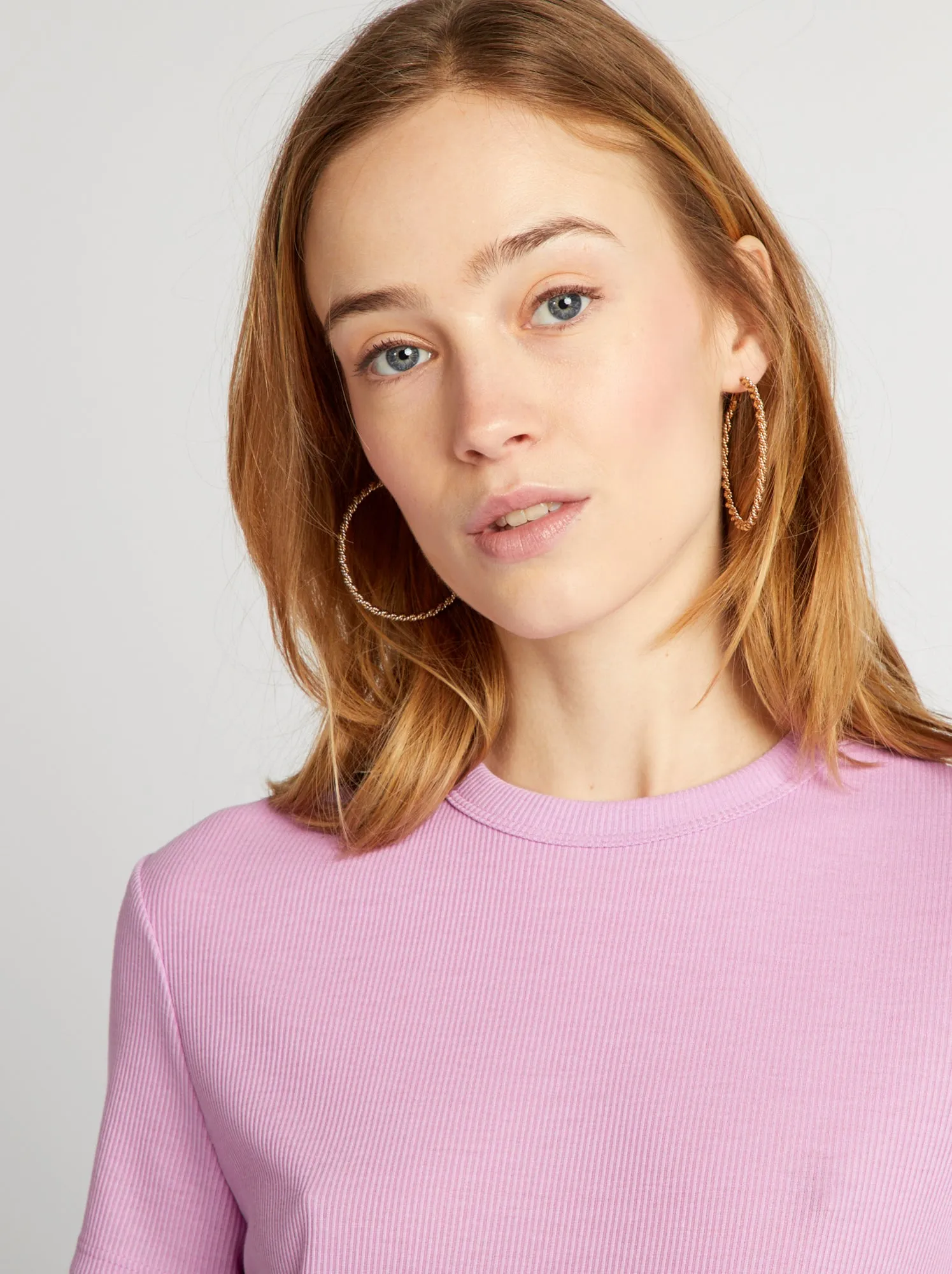 T-shirt in maglia a coste - ROSA