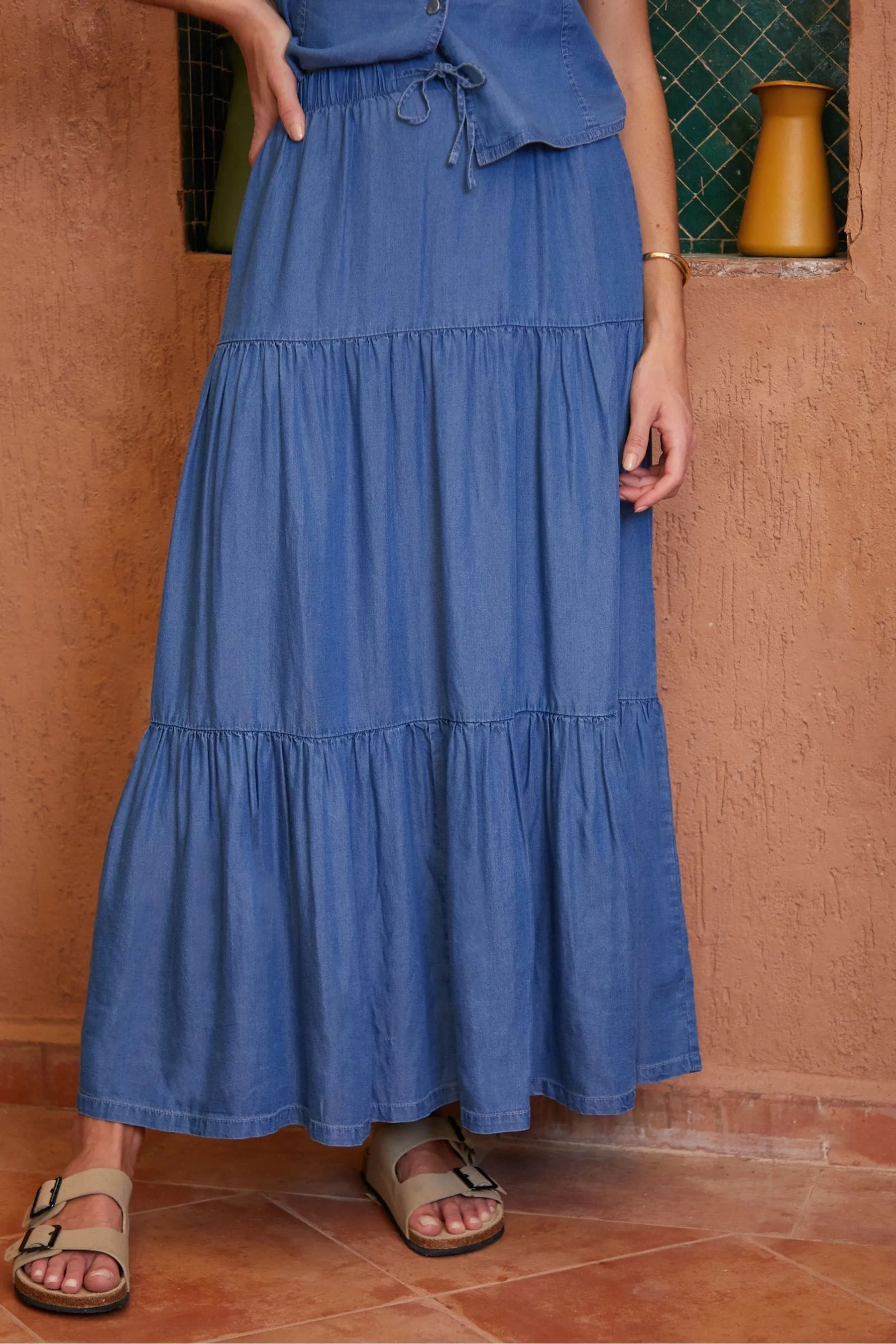 Threadbare - Gonna midi in chambray a balze senza chiusura