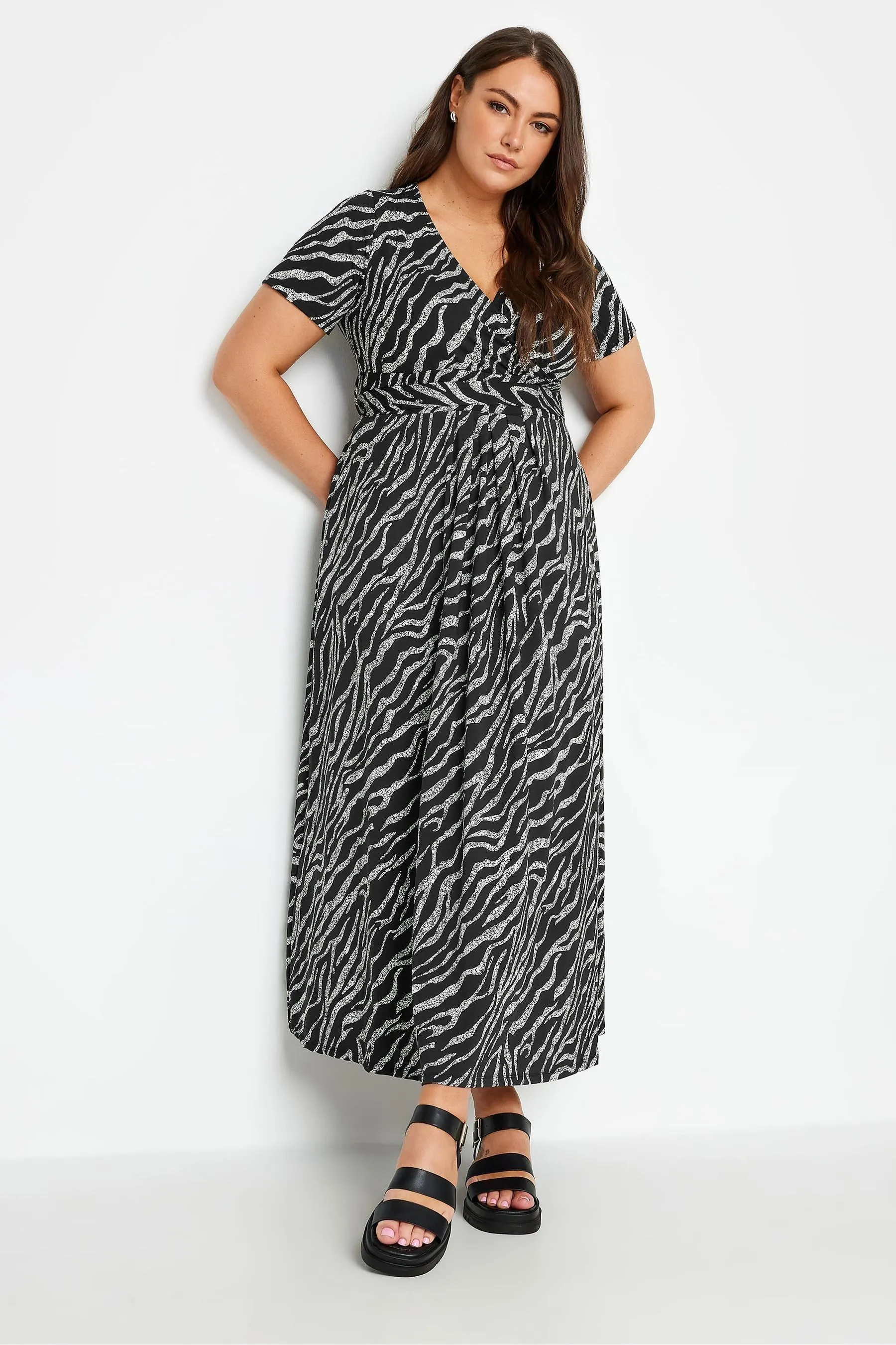 Yours Curve - Abito maxi a portafoglio